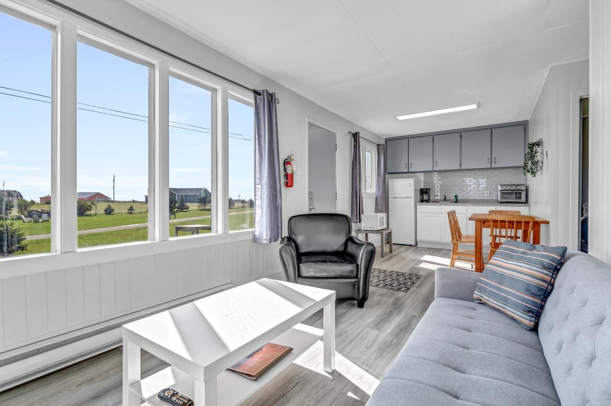 Cape View Motel & Cottages Mavilette 외부 사진