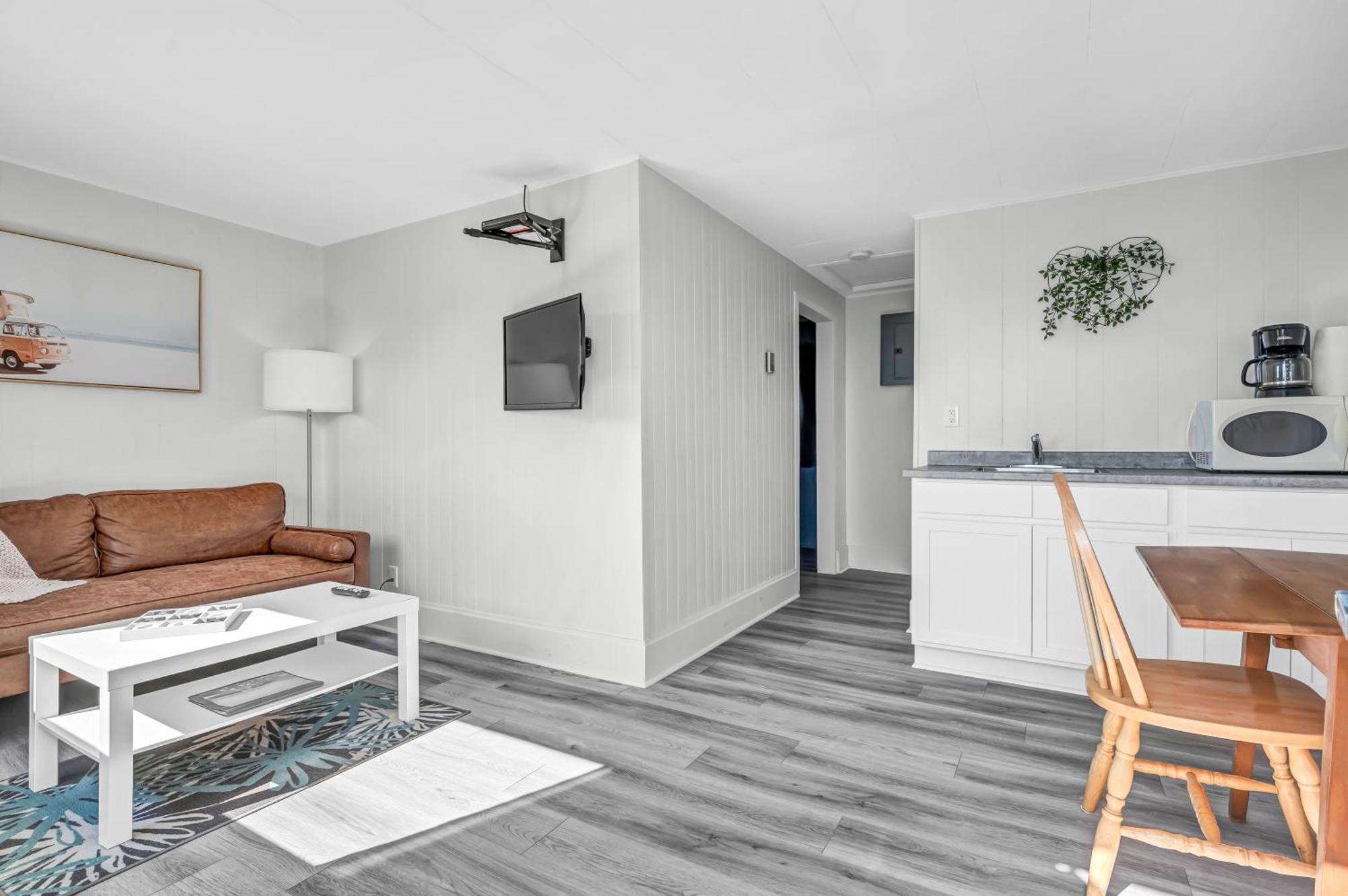 Cape View Motel & Cottages Mavilette 외부 사진
