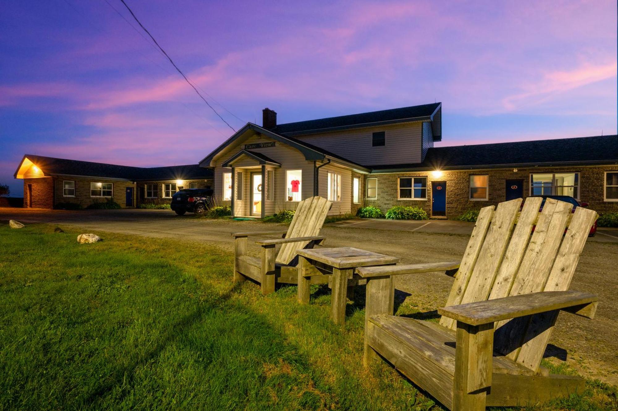 Cape View Motel & Cottages Mavilette 외부 사진