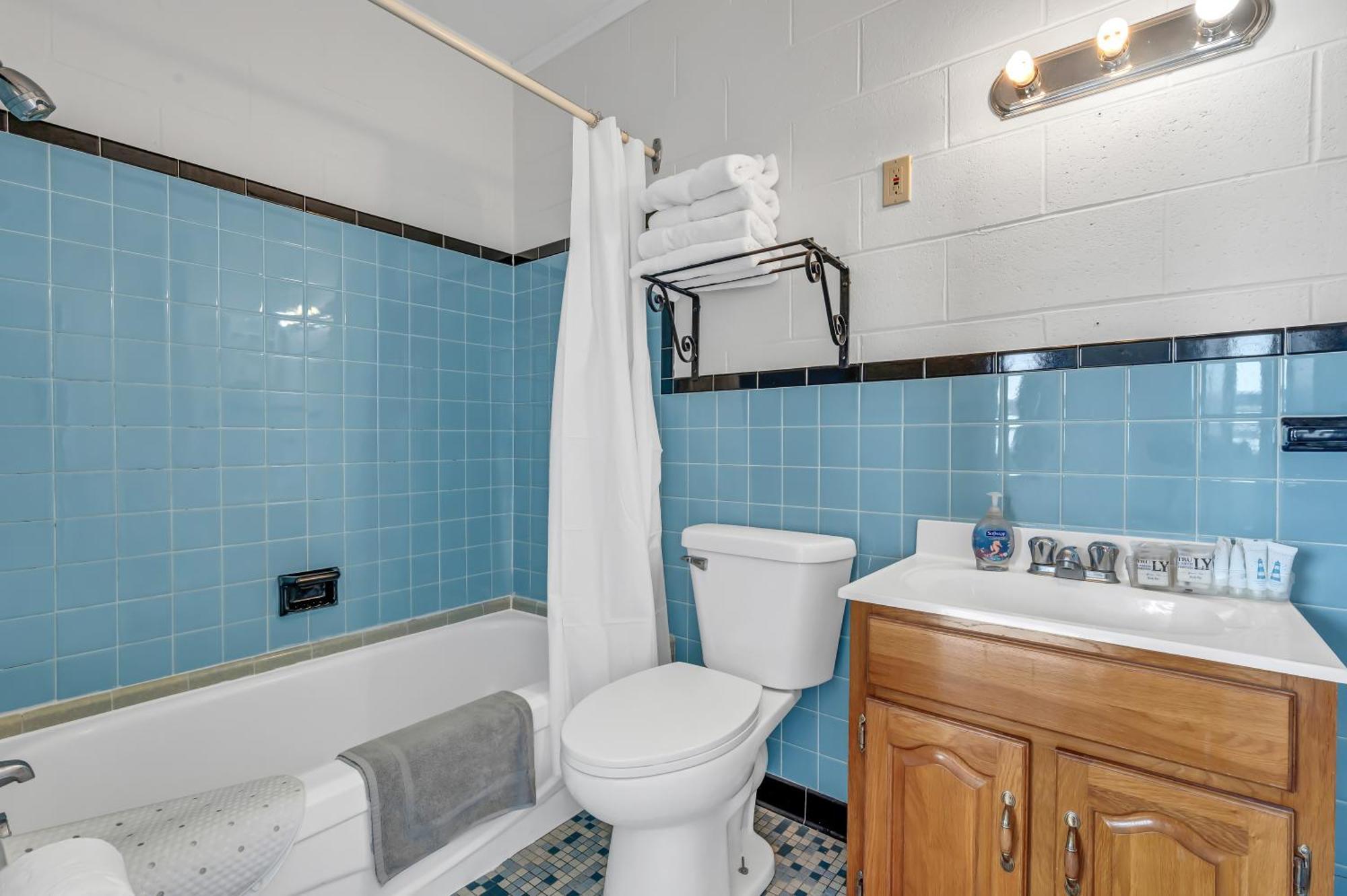 Cape View Motel & Cottages Mavilette 객실 사진