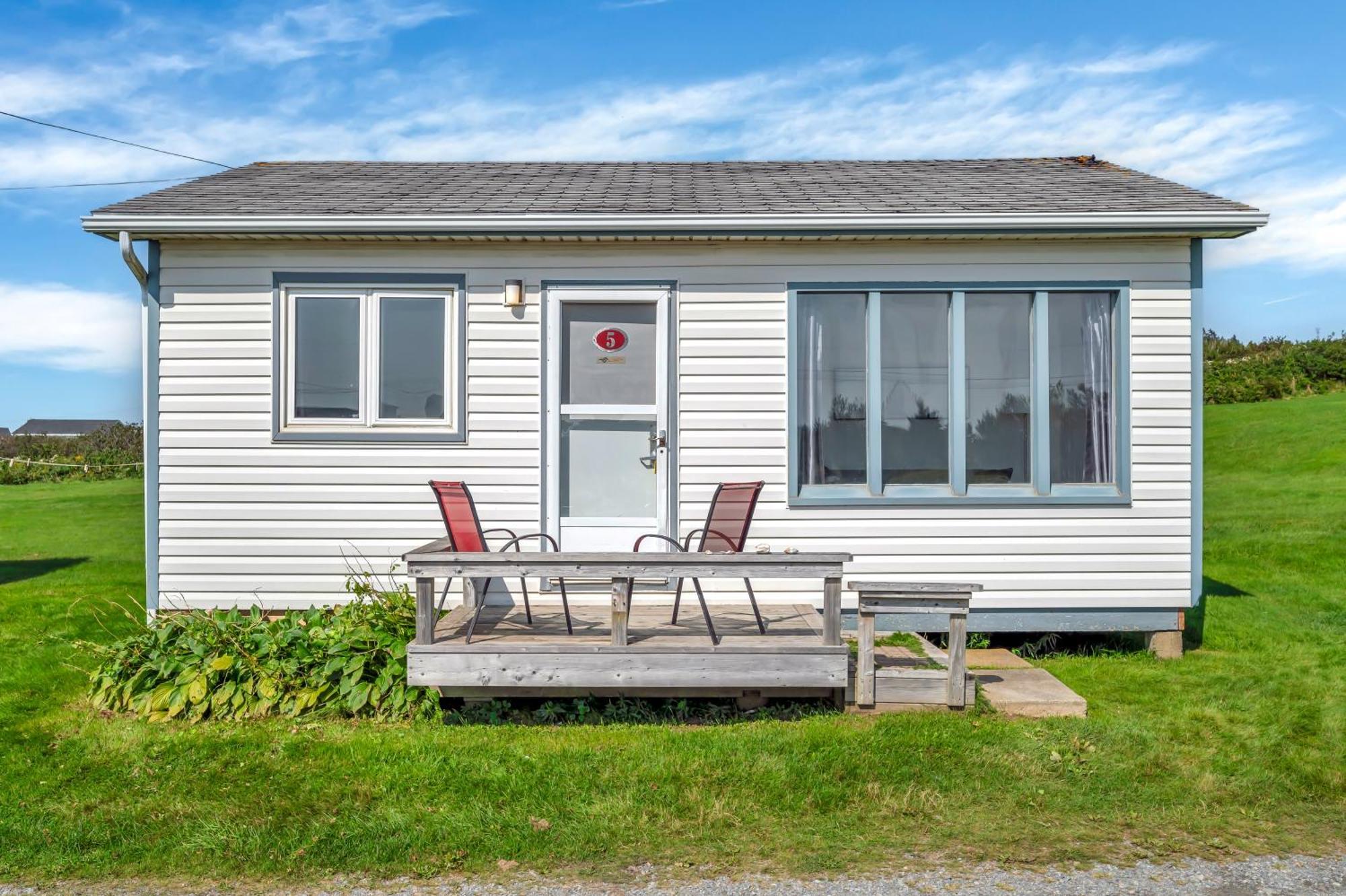 Cape View Motel & Cottages Mavilette 외부 사진