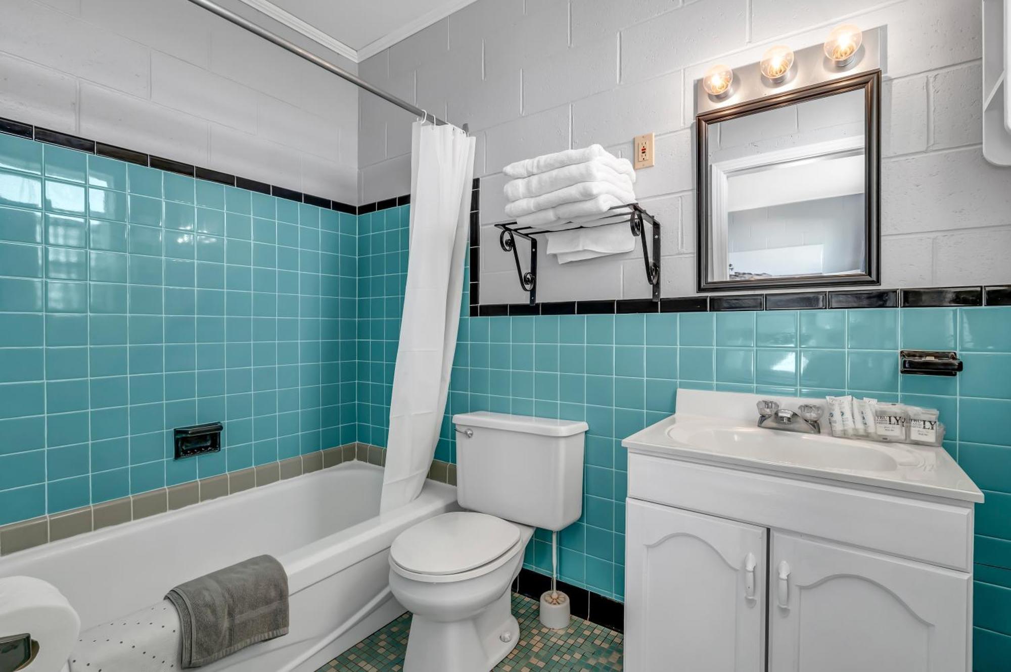 Cape View Motel & Cottages Mavilette 객실 사진