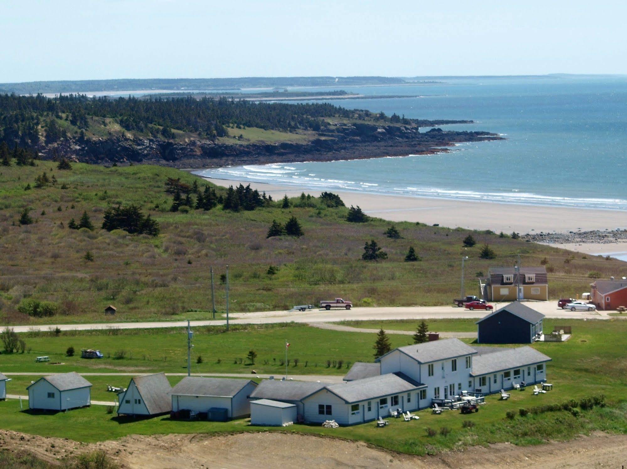 Cape View Motel & Cottages Mavilette 외부 사진